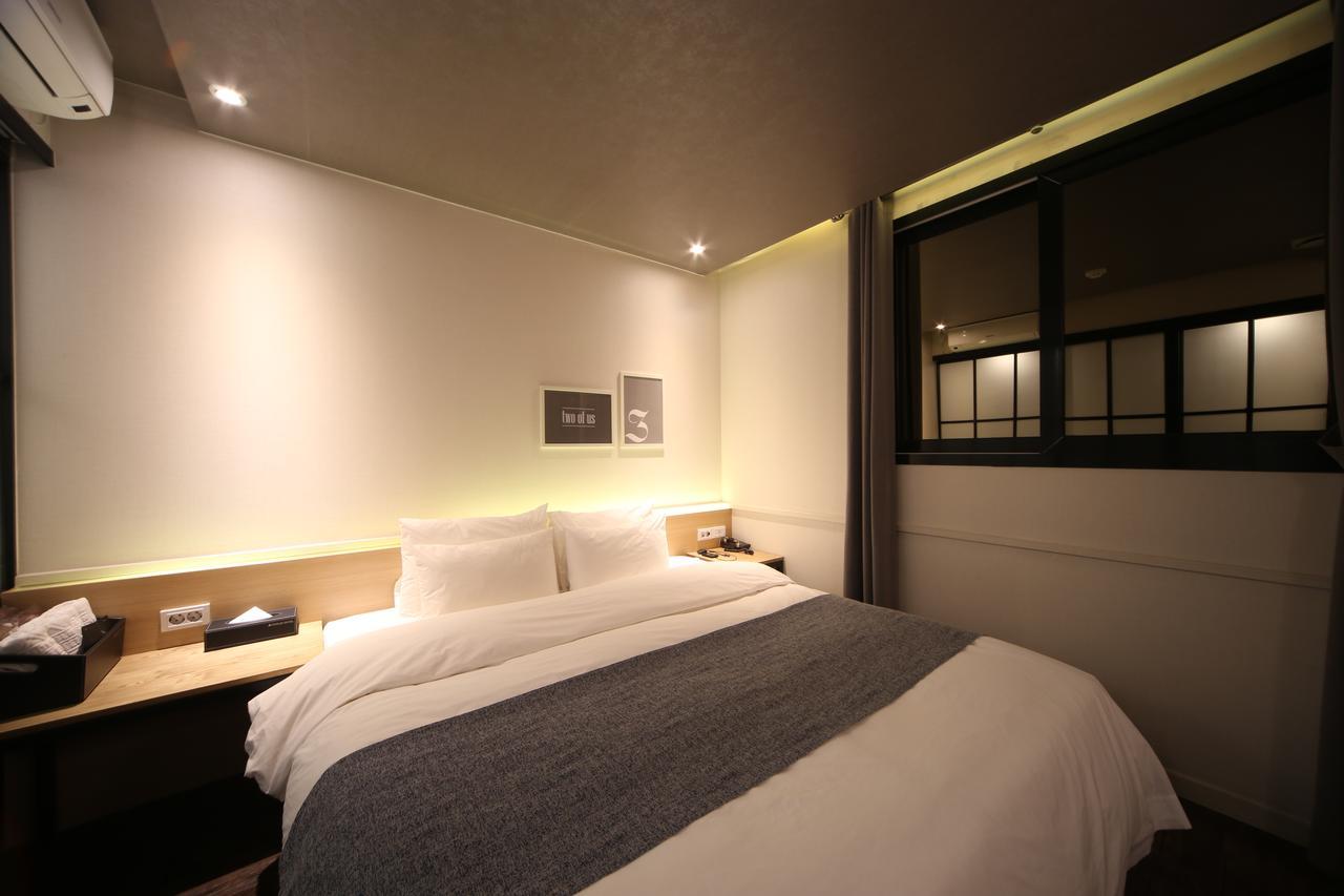 Dublin Hotel Busan Buitenkant foto